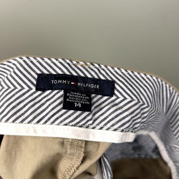 Tommy Hilfiger Khaki Chino Shorts size 14 7" Inseam Casual High Rise Stretch - Picture 3 of 5